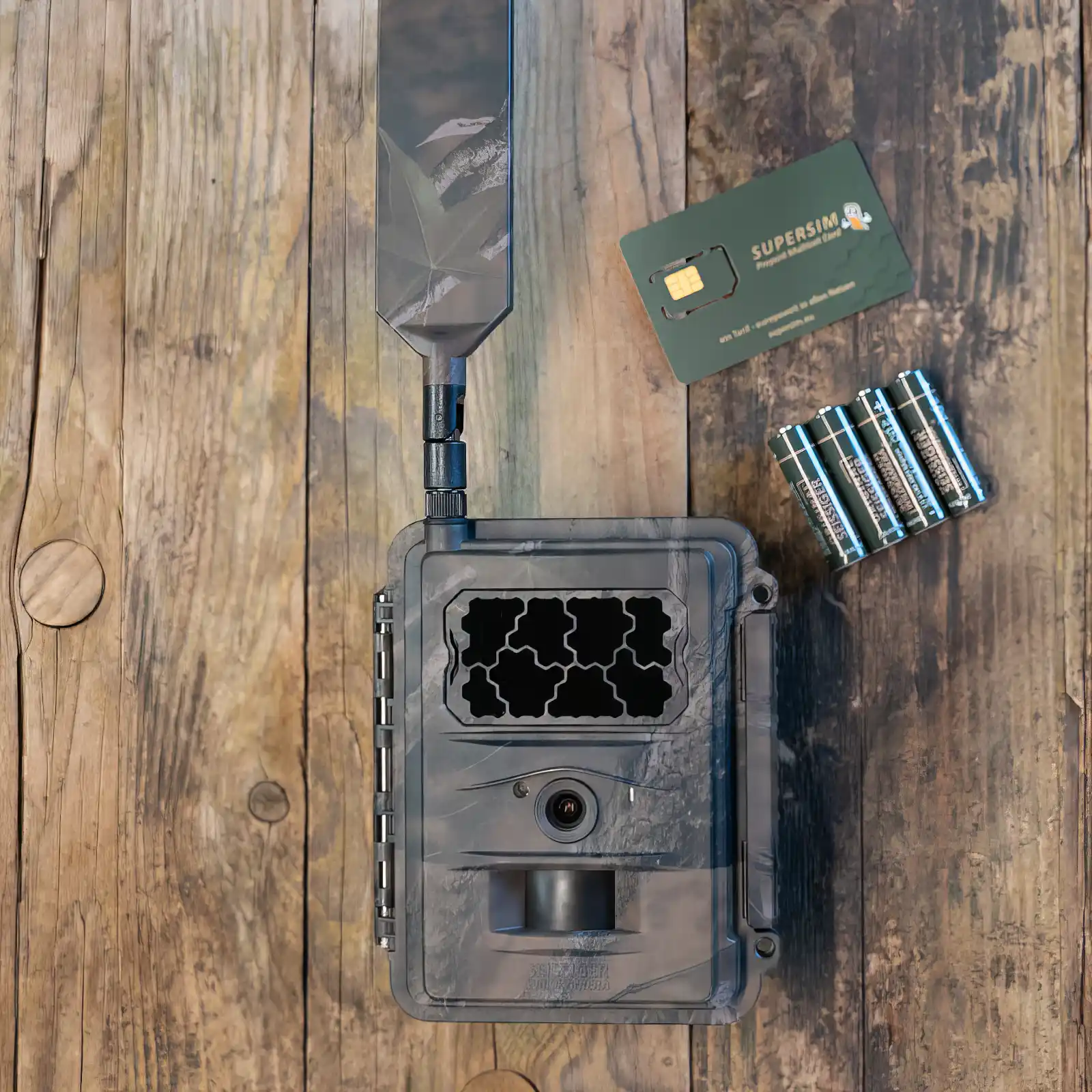 Seissiger Special Cam LTE Supersim Lieferumfang